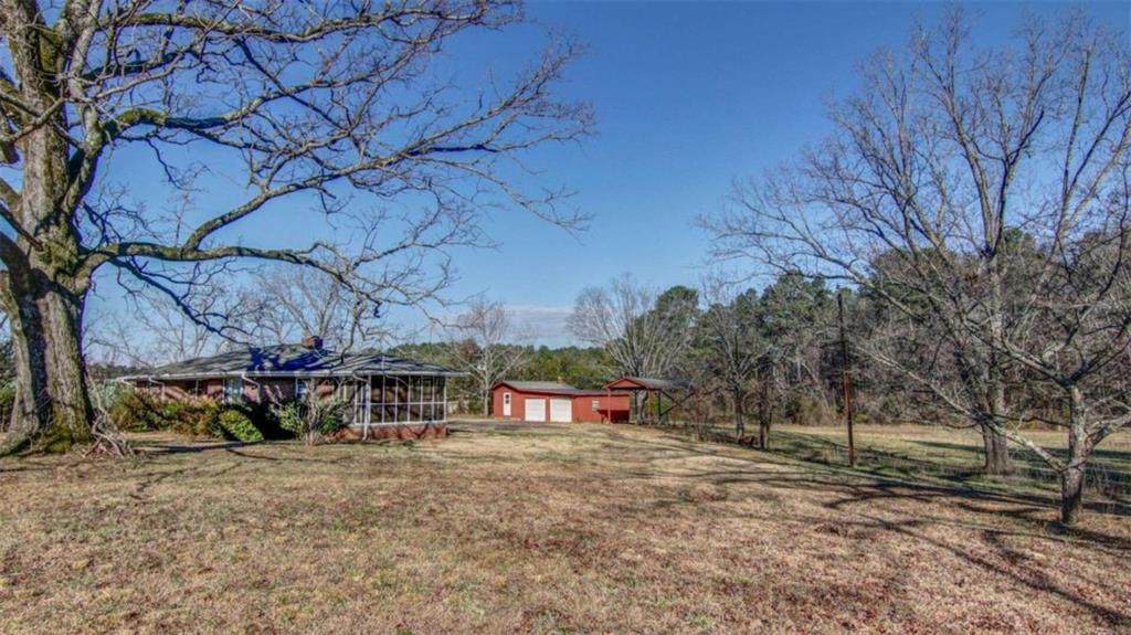 1076 Honey Creek Road - Photo 1
