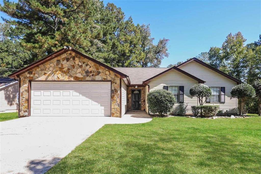 1000 Cumberland Circle - Photo 1