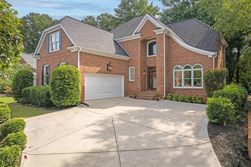 525 Heron Run Court - Photo 1