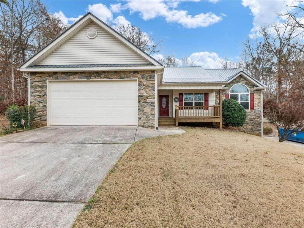 577 Applewood Court - Photo 1