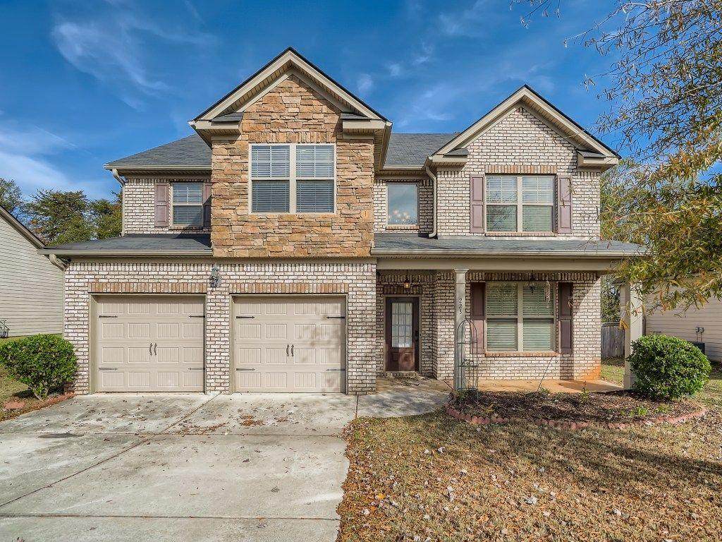 223 Birchwood Drive - Photo 1