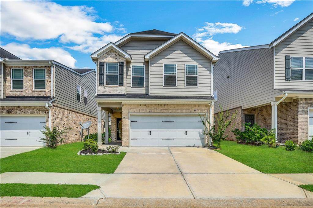 323 Rankin Circle - Photo 1