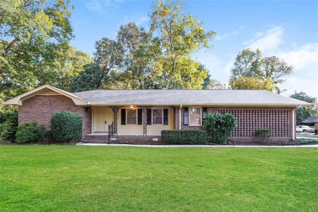 1369 White Oak Street - Photo 1