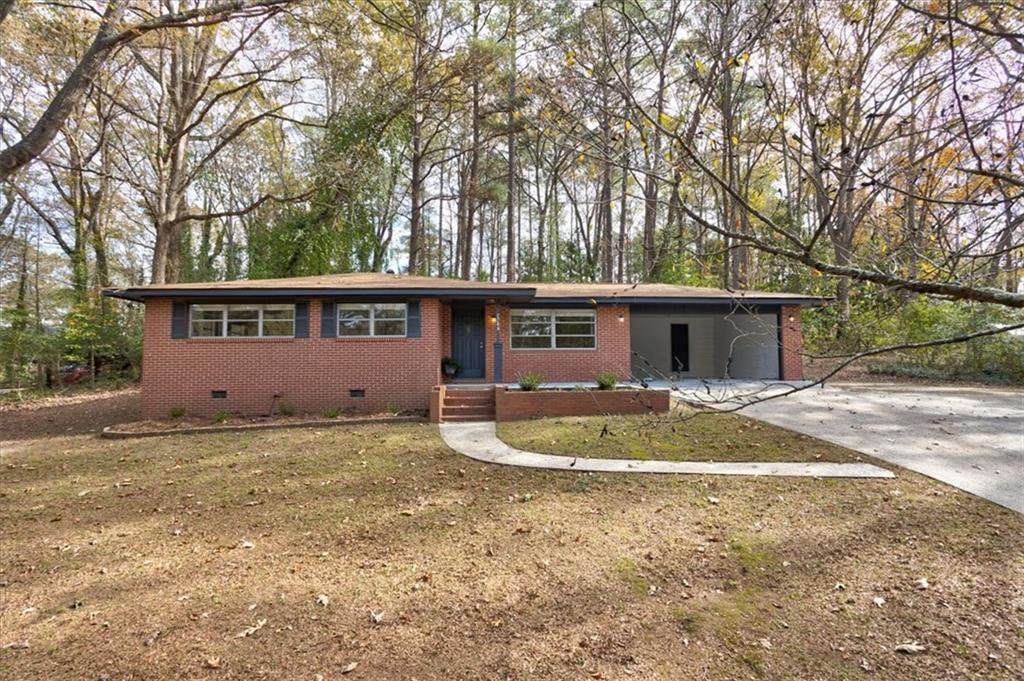 1746 Pamela Circle - Photo 1