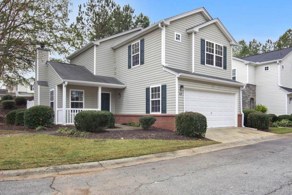 104 Oaks Place - Photo 1