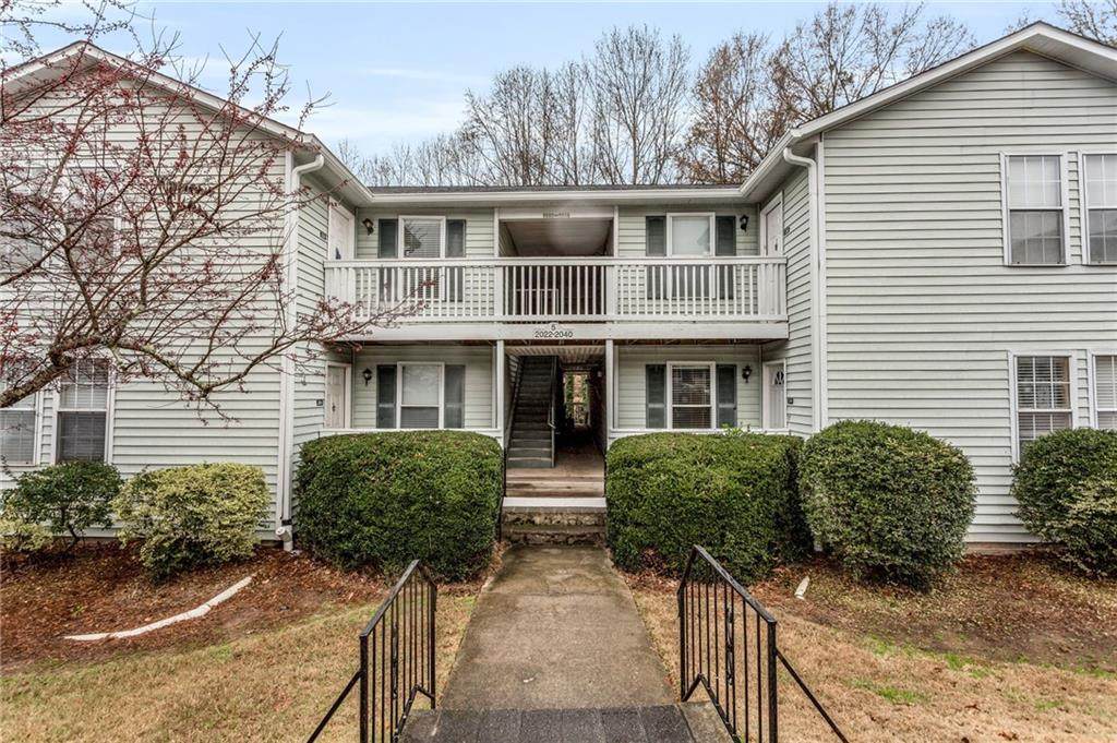 2038 Brian Way - Photo 1