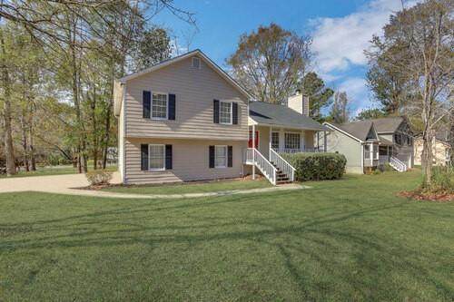 3000 Springview Place - Photo 1