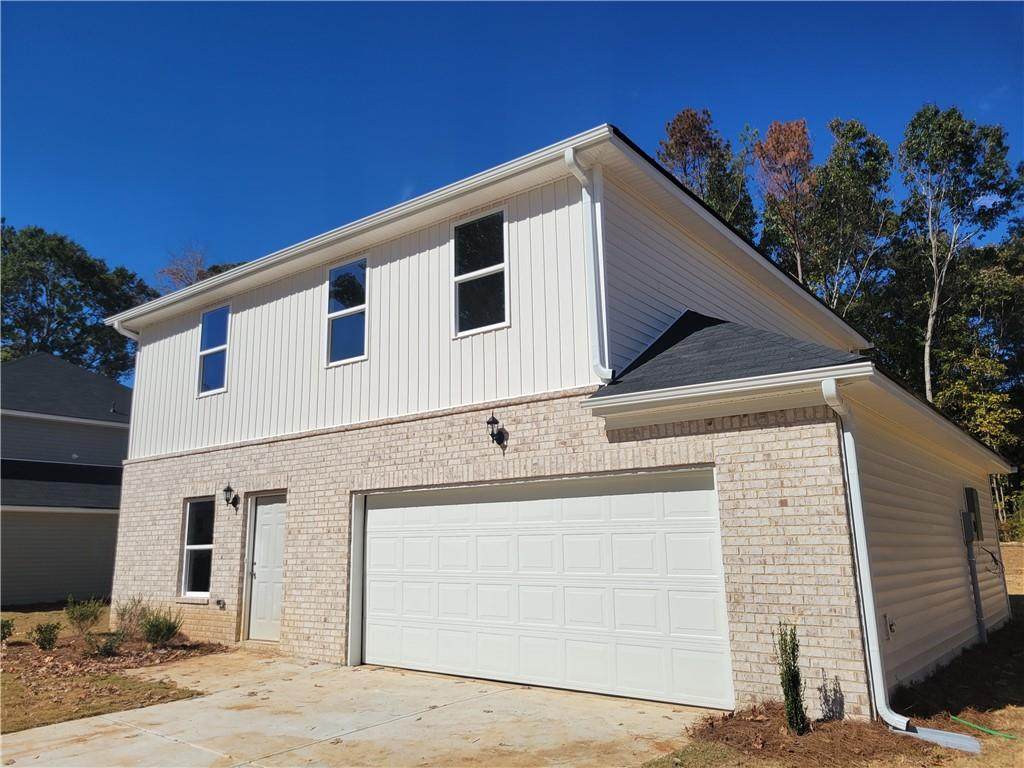 107 Ison Woods Court - Photo 1