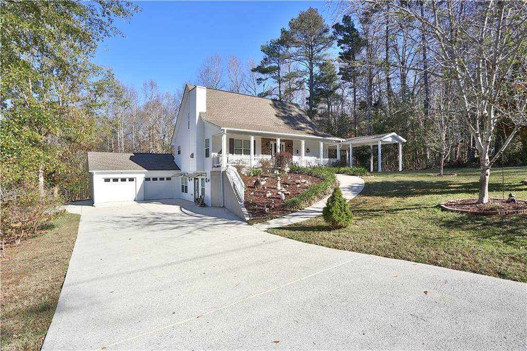 2654 Westview Circle - Photo 1