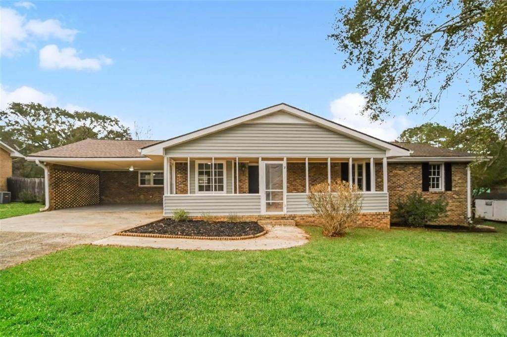 10 Foster Drive - Photo 1