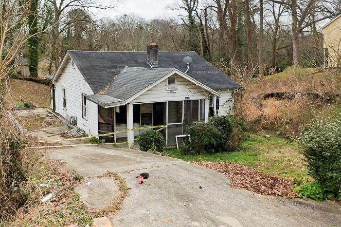 1410 Hawkins Street - Photo 1