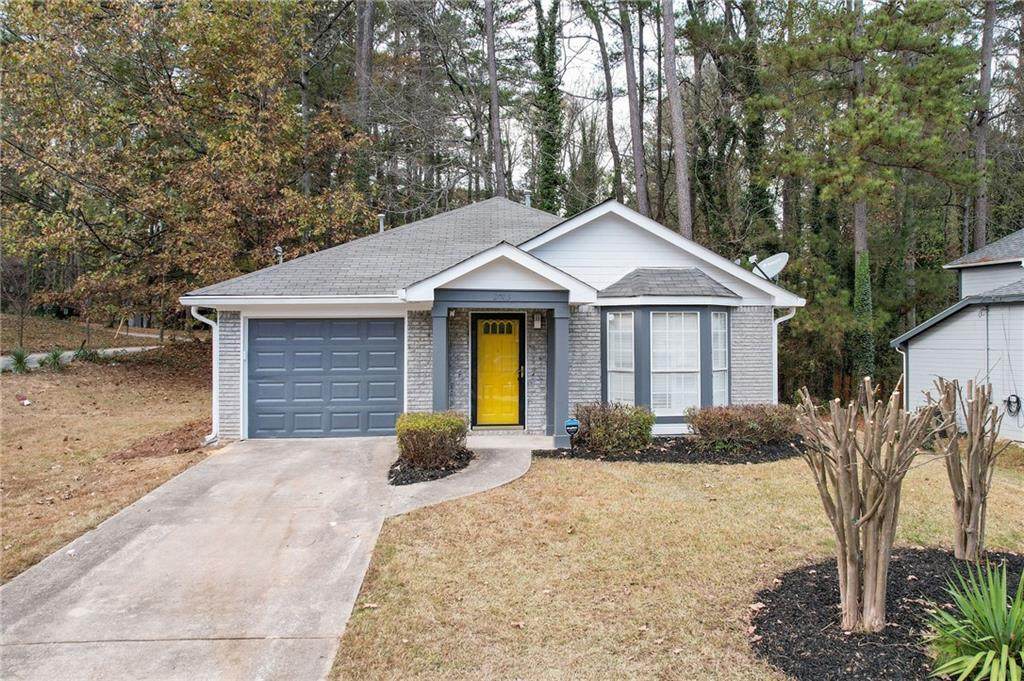 2085 Pine Cone Drive - Photo 1