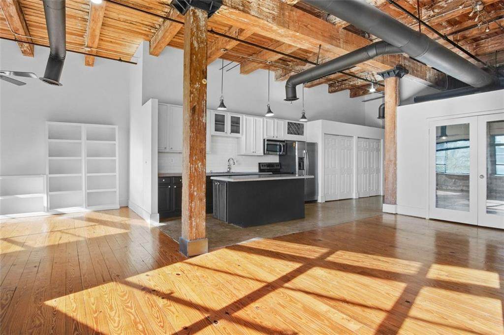 326 Nelson Street - Photo 1