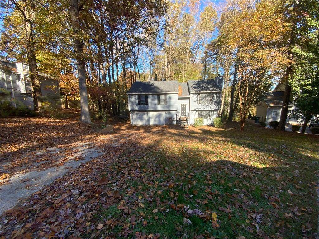 4923 Brookside Way - Photo 1