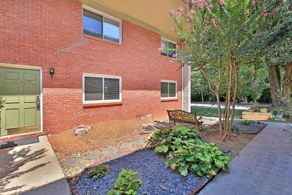 1822 Rock Springs Road - Photo 1