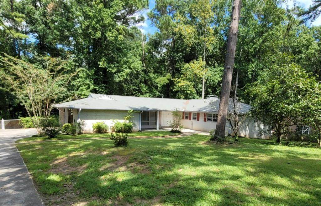 848 Robin Lane - Photo 1