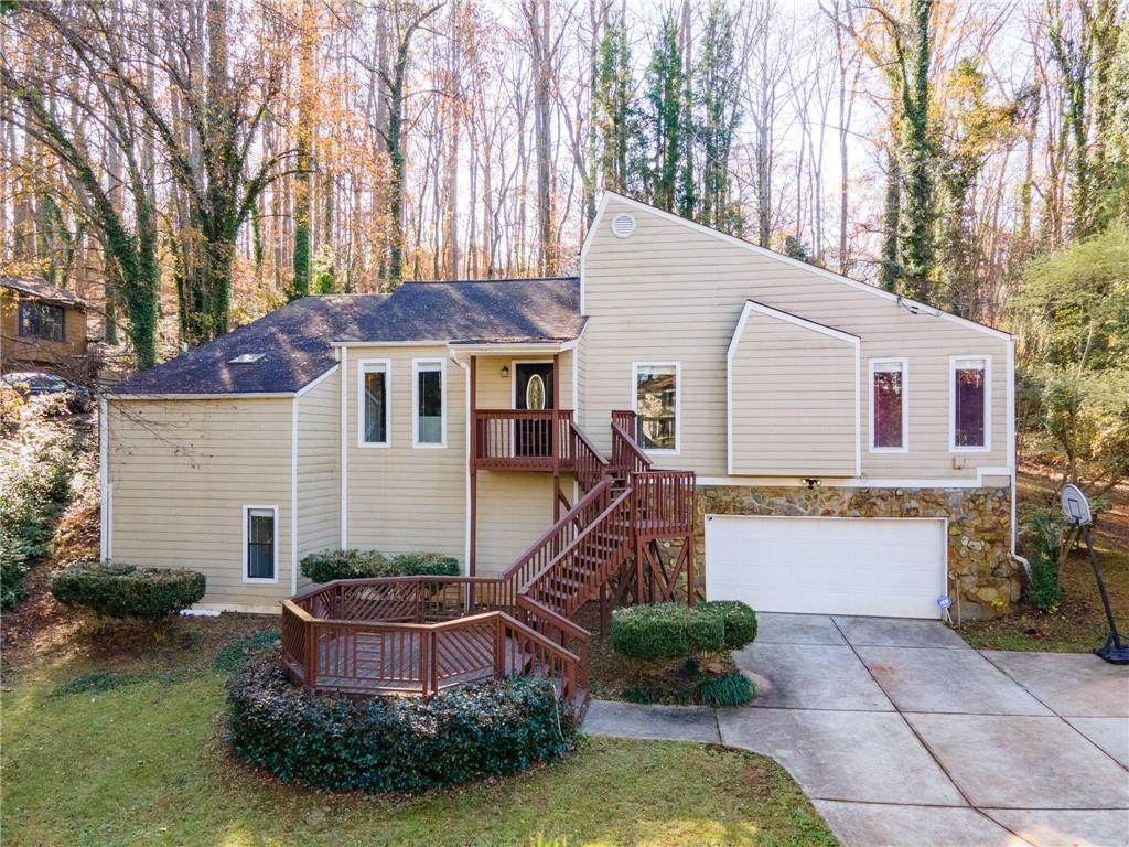 626 Charing Cross Drive - Photo 1