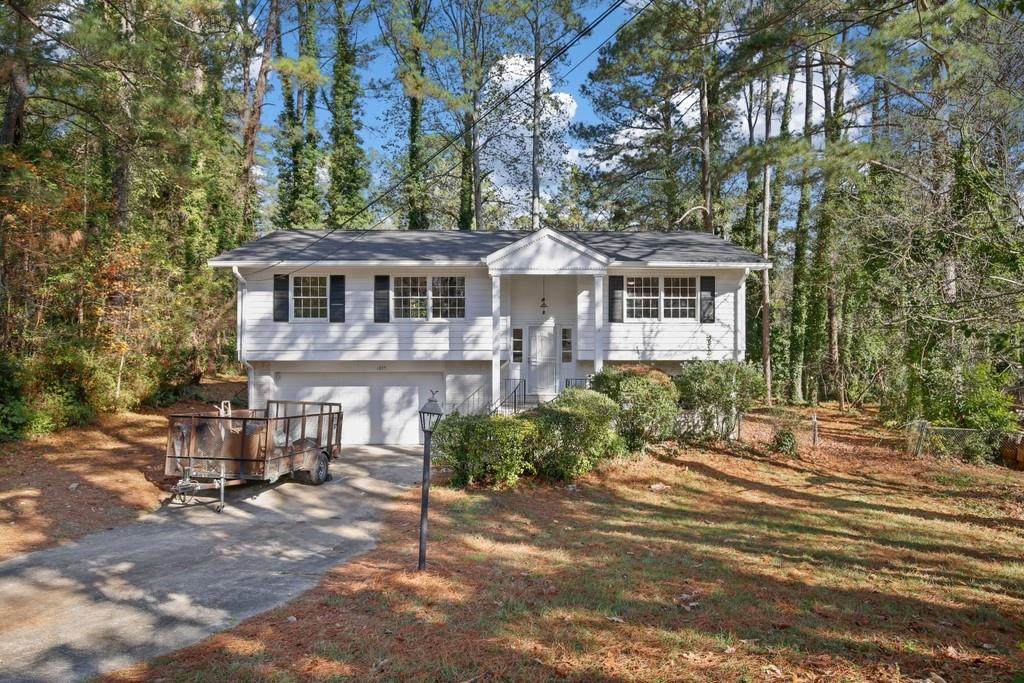 1835 Newberry Court - Photo 1