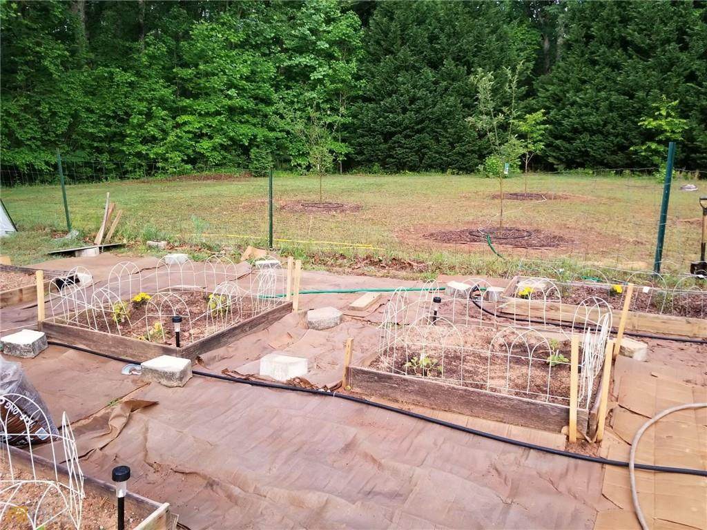 9130 Browns Bridge Road - Photo 1