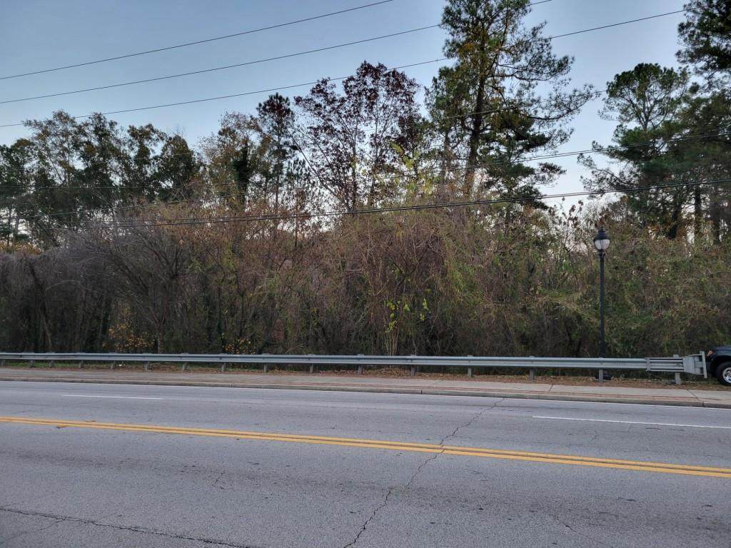 3061 Memorial Drive - Photo 1