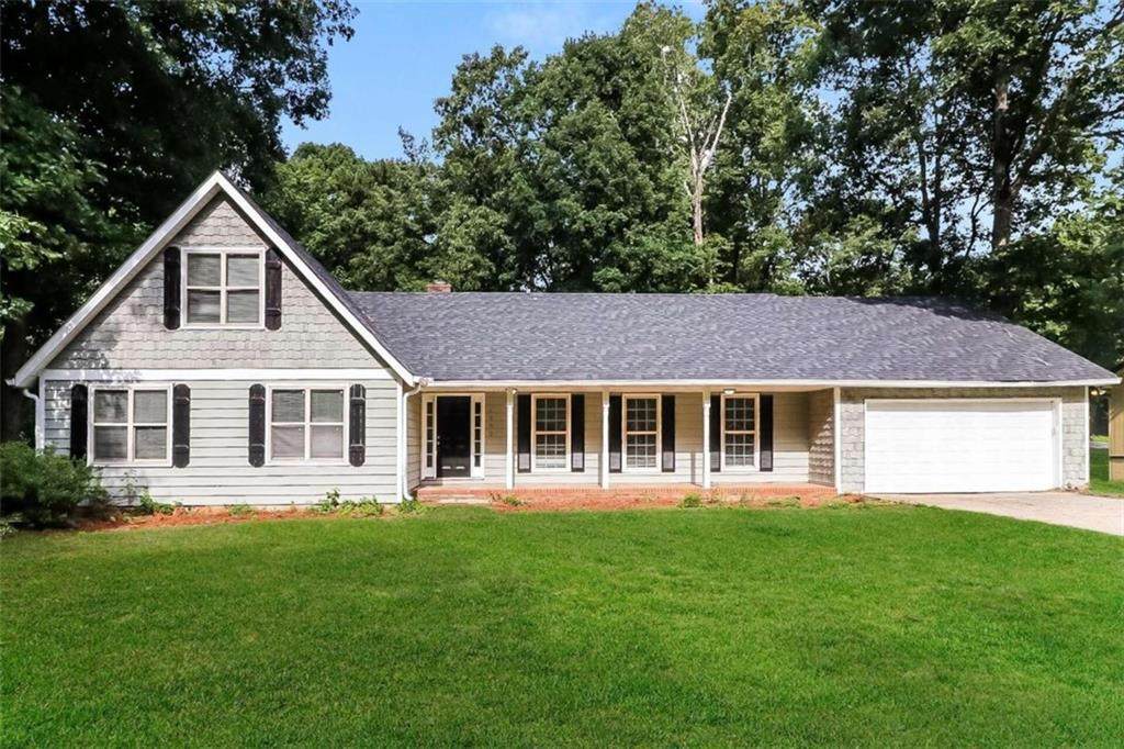 4992 Waterford Drive - Photo 1