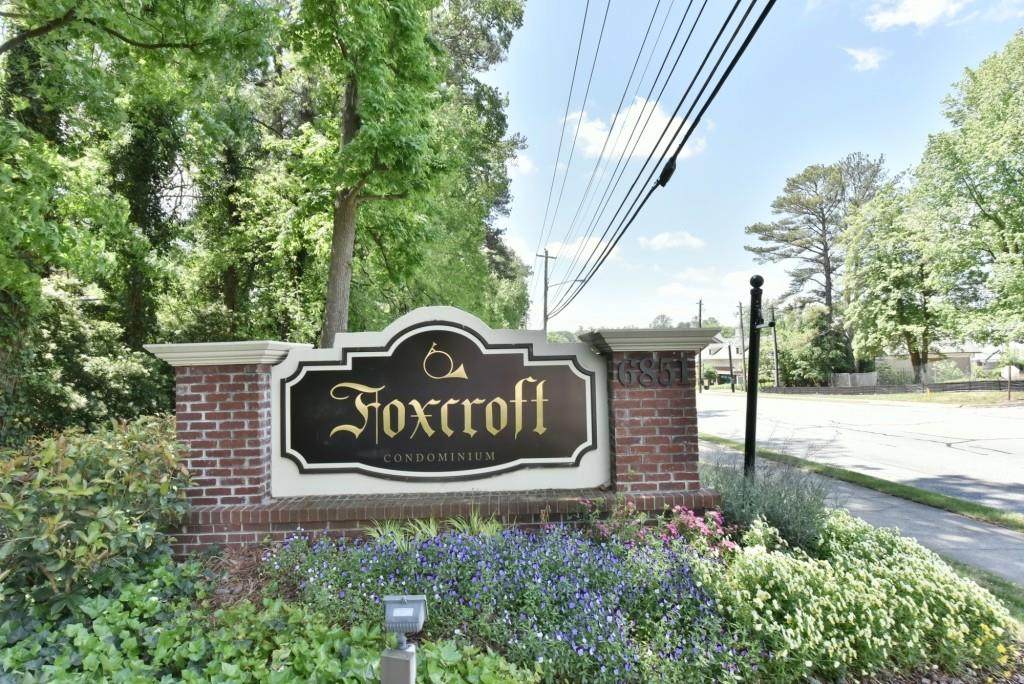 6851 Roswell Road - Photo 1