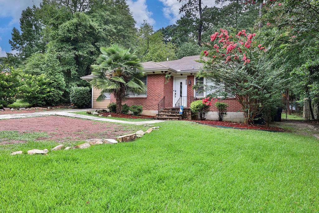 4101 Clairmont Road - Photo 1