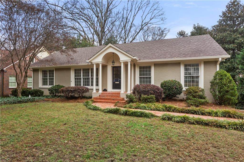 7 Montclair Drive - Photo 1