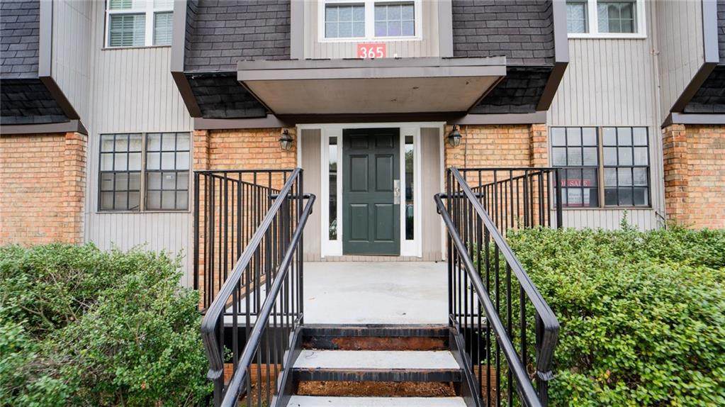 365 Winding River Drive - Photo 1