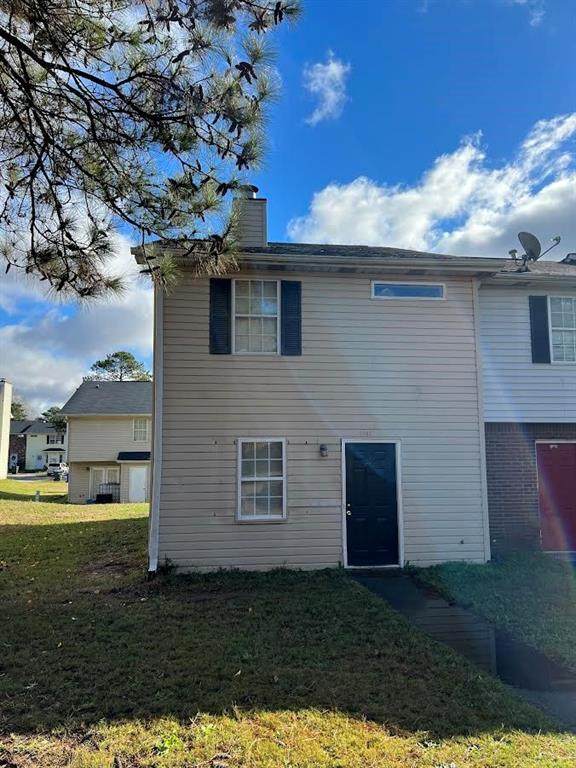 1747 Hunting Creek Drive - Photo 1