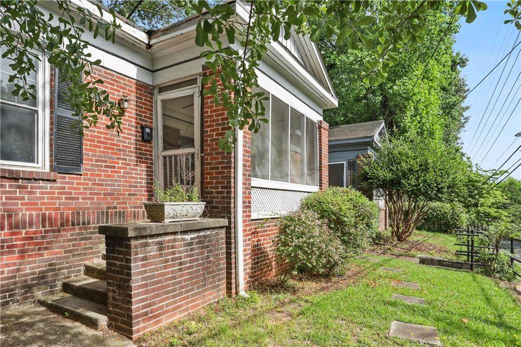 74 Moreland Avenue - Photo 1