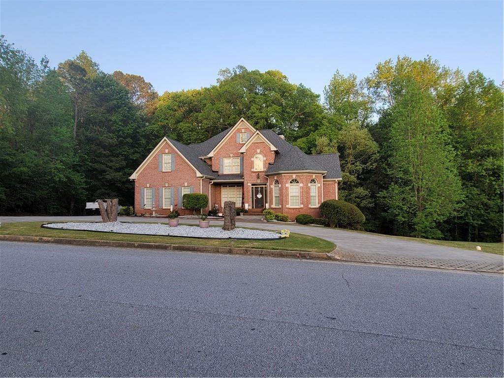 2740 Wellington Way - Photo 1