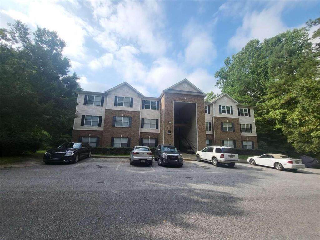 3219 Fairington Drive - Photo 1