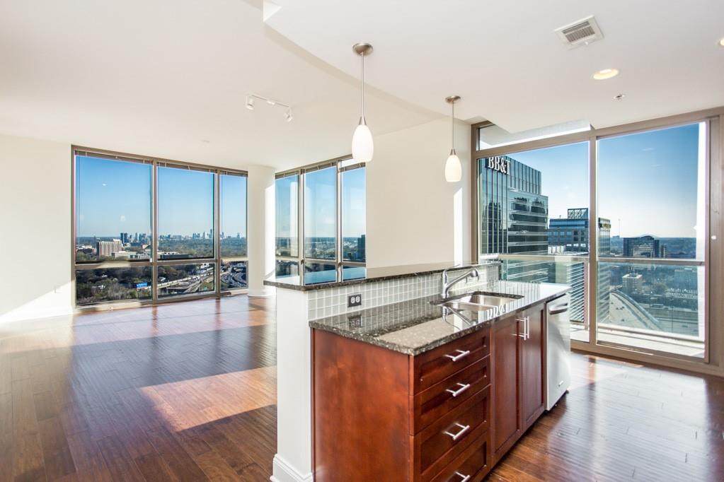 270 17th Street - Photo 1