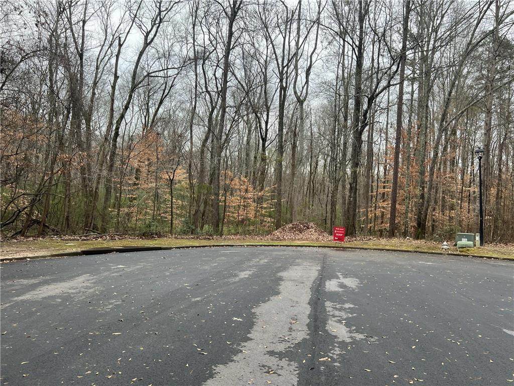 210 Shady Brooke Walk - Photo 1