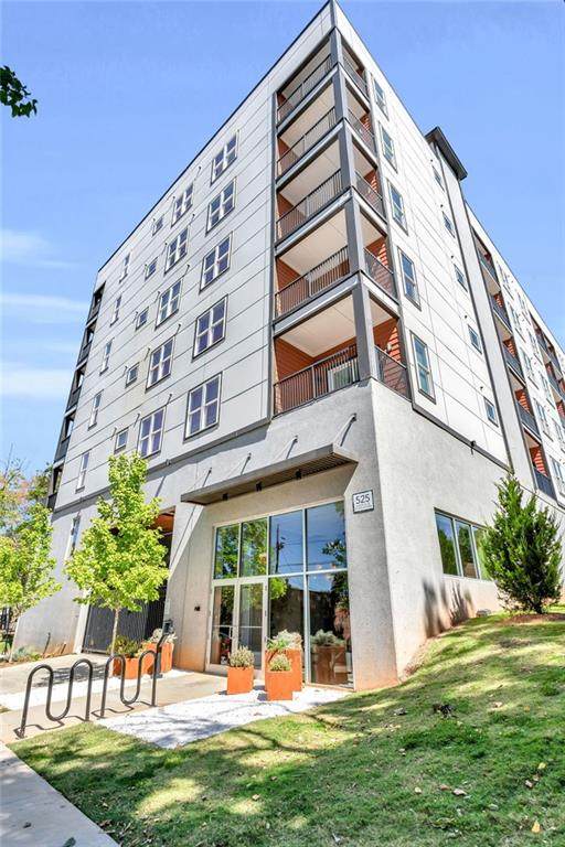 525 Parkway Drive - Photo 1