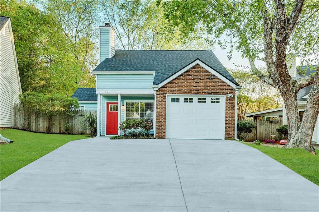 1363 Yorkshire Lane - Photo 1