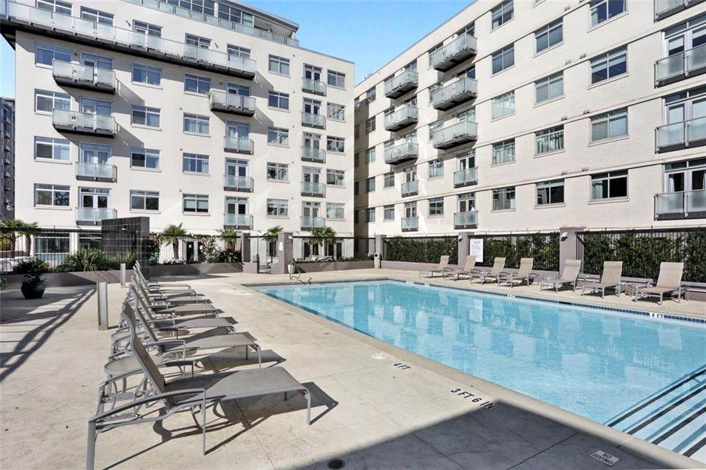 805 Peachtree Street - Photo 1