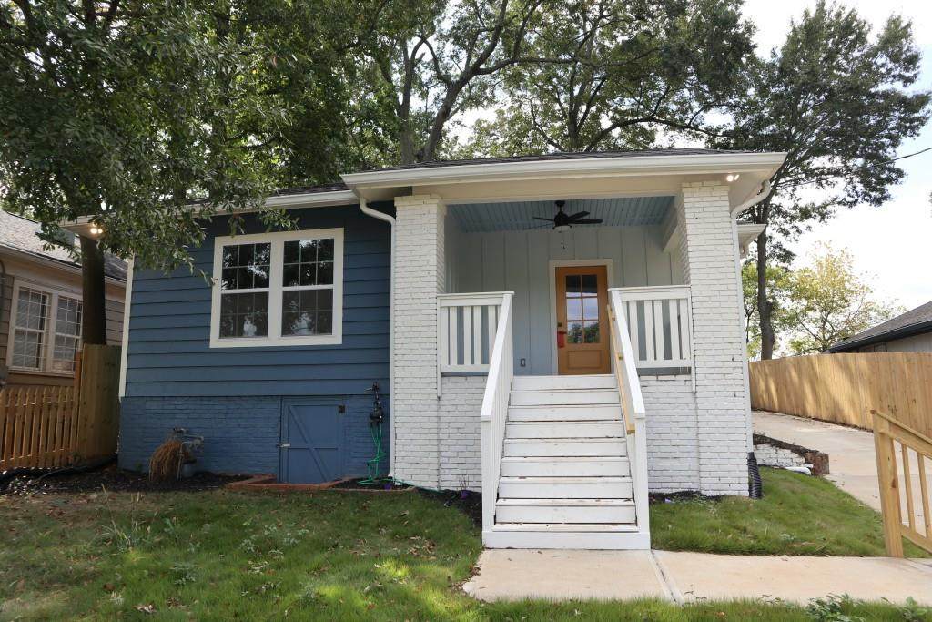 1050 Dill Avenue - Photo 1