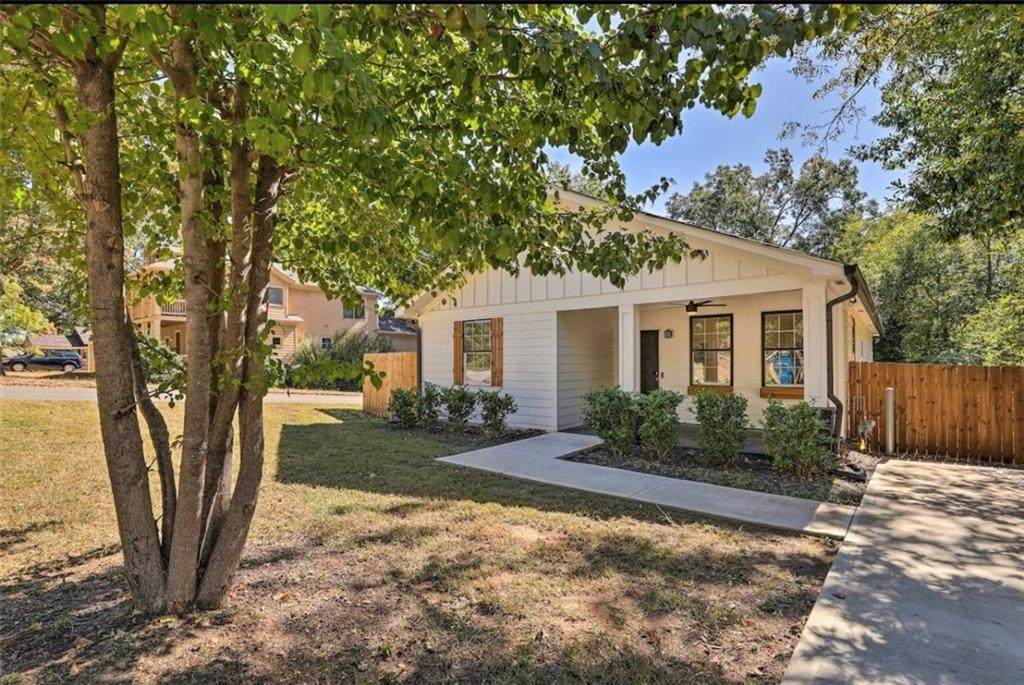 377 Bend Avenue - Photo 1