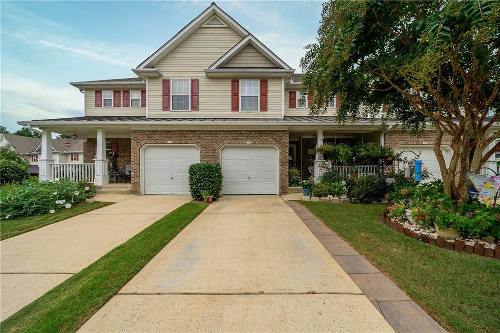128 Fox Creek Drive - Photo 1