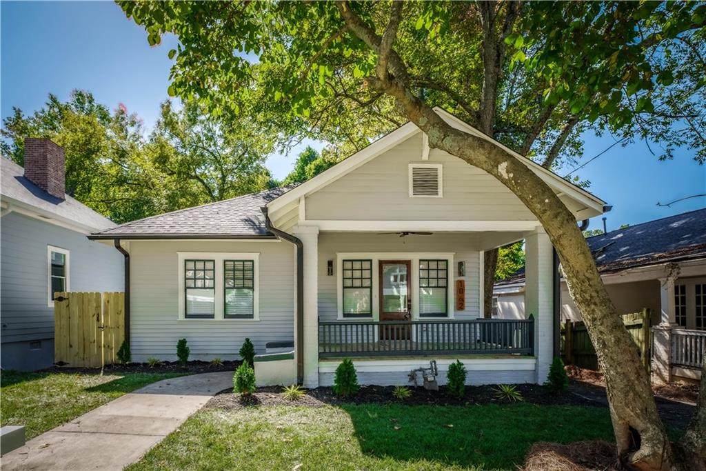 1062 White Oak Avenue - Photo 1