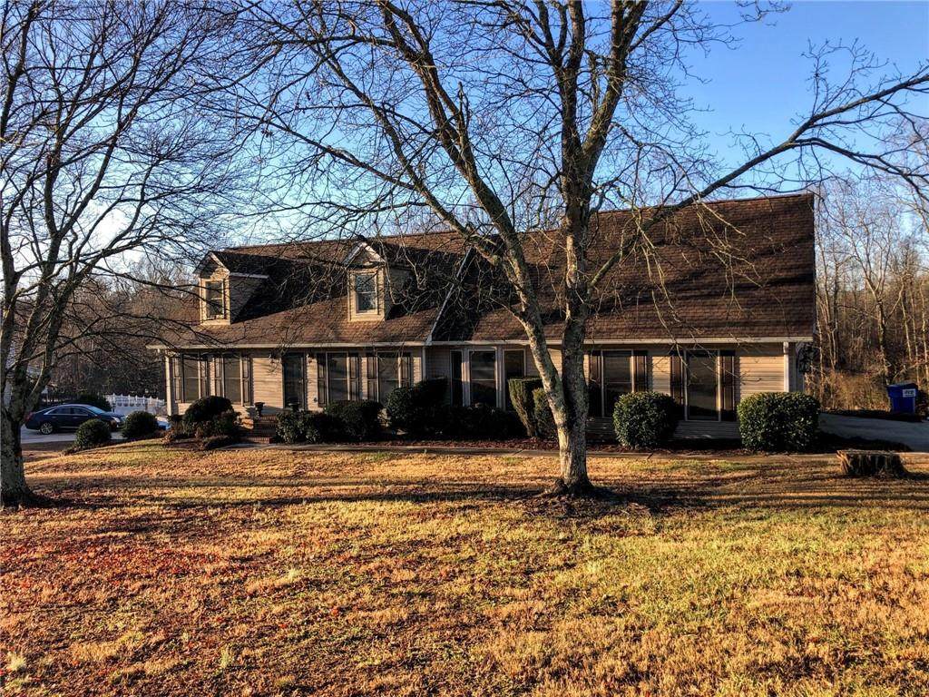 561 Chandler Heights Circle - Photo 1