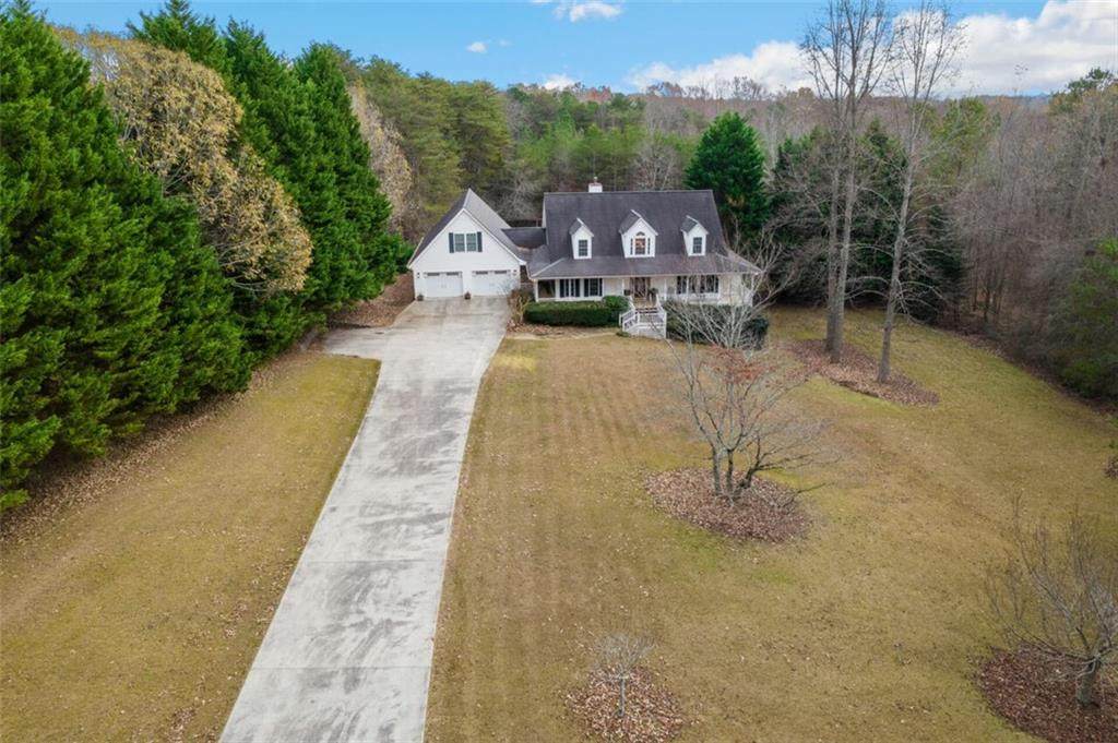 250 Featherwood Drive - Photo 1