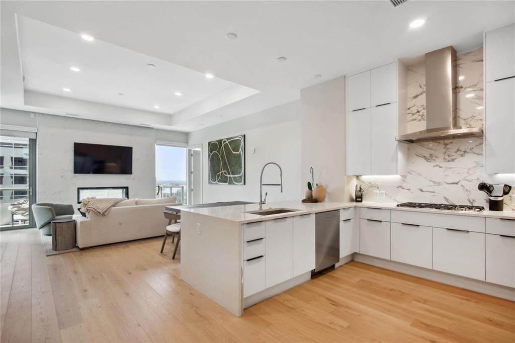 40 12th Street - Photo 1