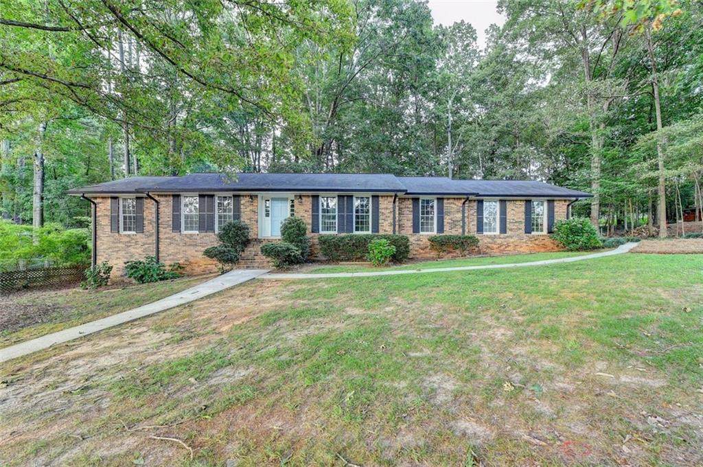 2058 Hewatt Road - Photo 1