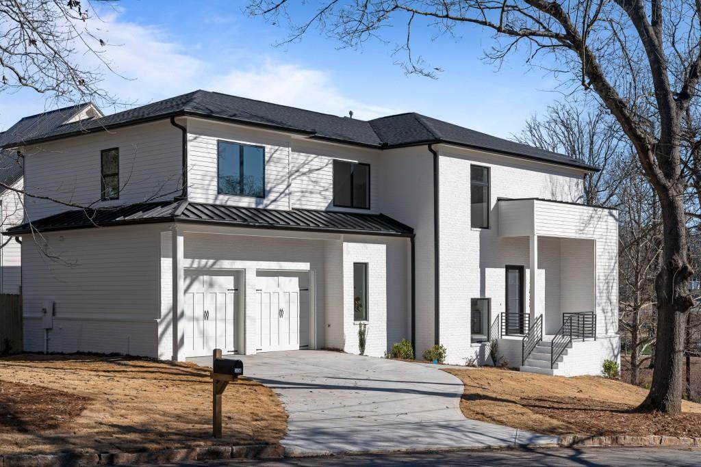 2858 Georgian Drive - Photo 1