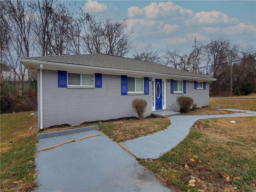 1393 Vesta Avenue - Photo 1