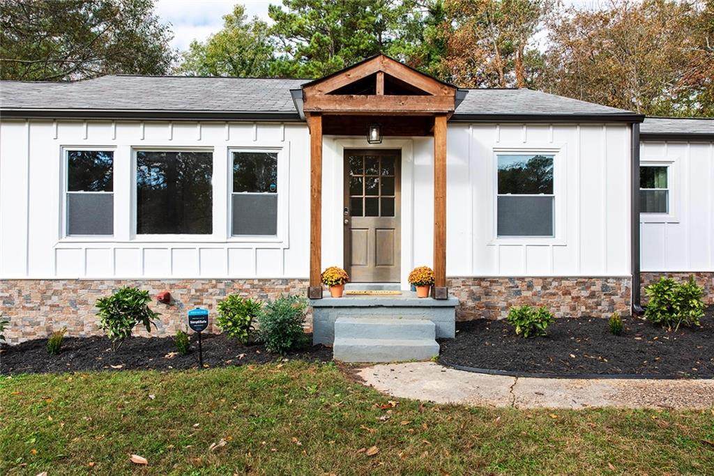 1385 Centra Villa Drive - Photo 1