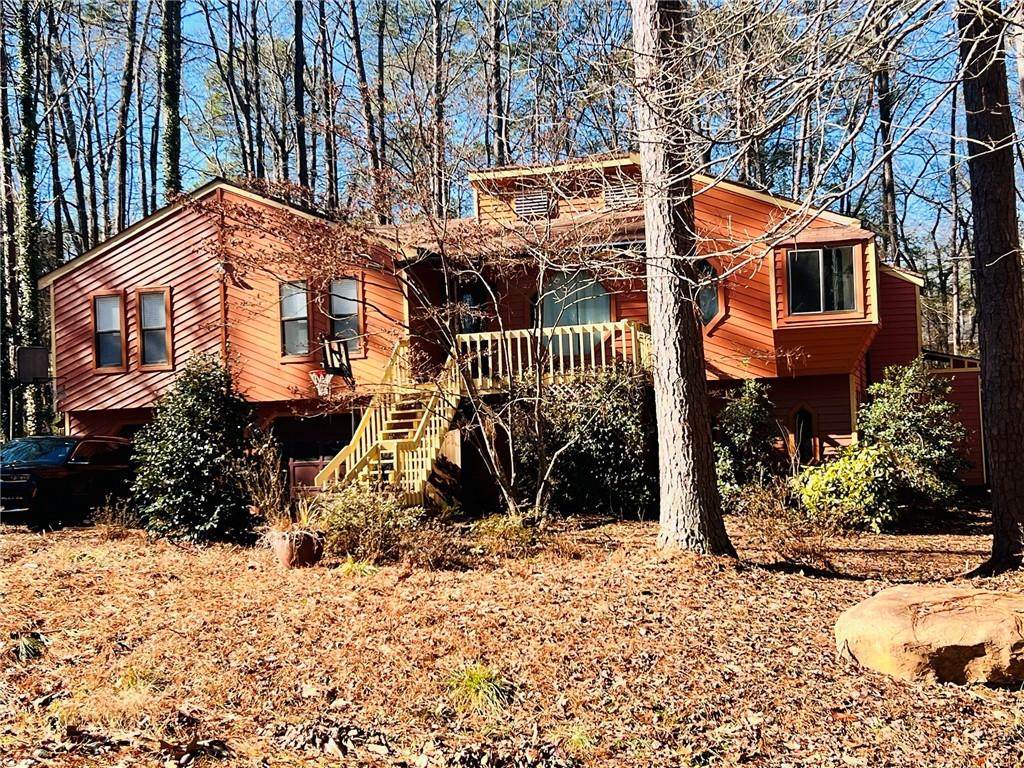 460 Fox Meadow Drive - Photo 1